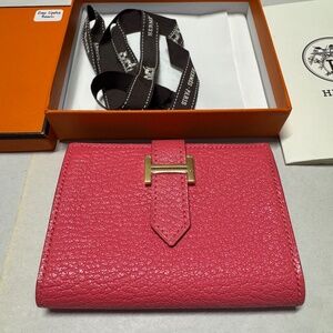 Hermès Bearn Wallet In Pink Lipstick Chèvre Leather Gold Hardware